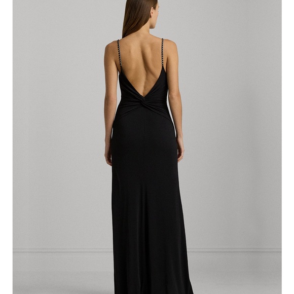 Lauren Ralph Lauren
Women's Chain-Strap Twisted-Back Gown. Worn once - Picture 4 of 5